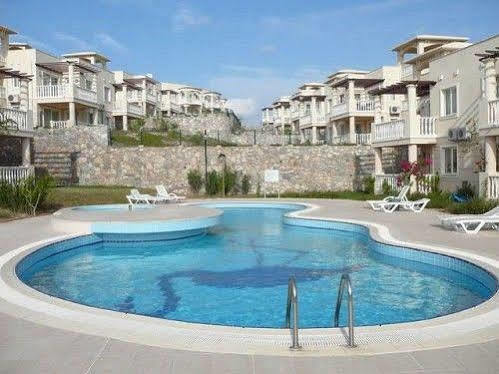 Apartamento Flamingo Country Club Bogazici Exterior foto